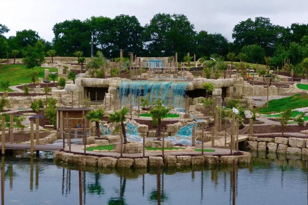 Lost Jungle London Barnet, mini-golf in Barnet