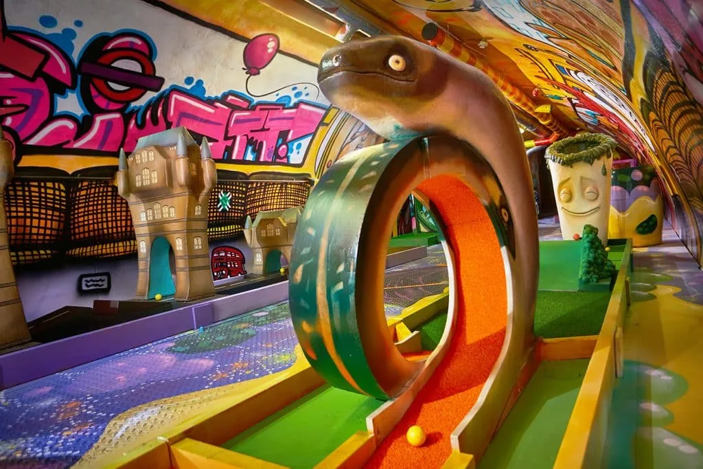 crazy golf & mini golf in Northolt