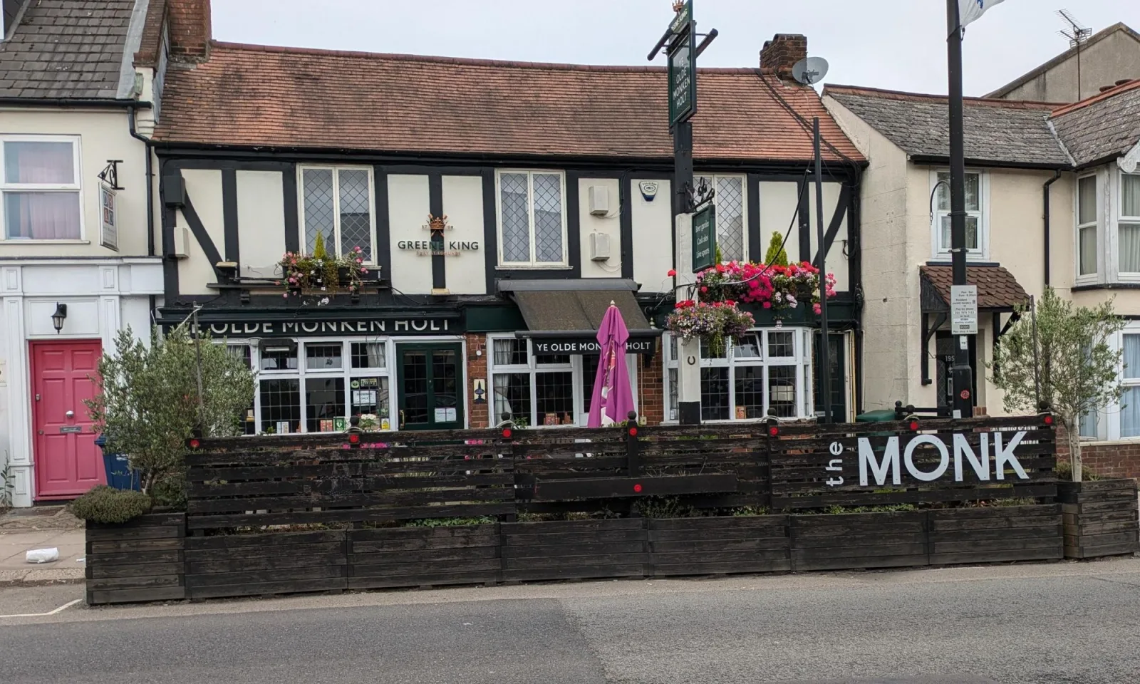 Ye Olde Monken Holt